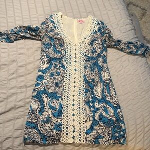 Retro inspired Lilly Pulitzer Blue and White tunic Dress with Lace Detail